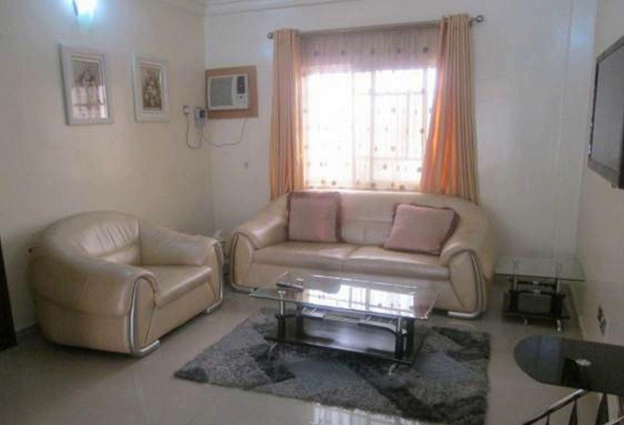 Room In Lodge - Ayalla Hotels And Suites أبوجا المظهر الخارجي الصورة