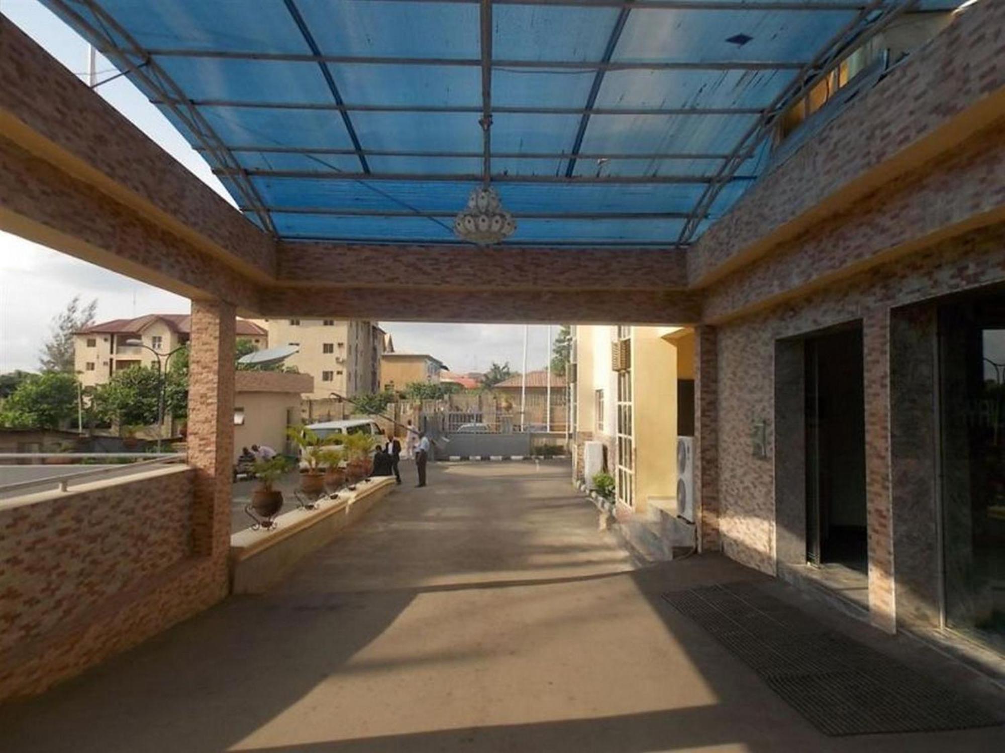 Room In Lodge - Ayalla Hotels And Suites أبوجا المظهر الخارجي الصورة