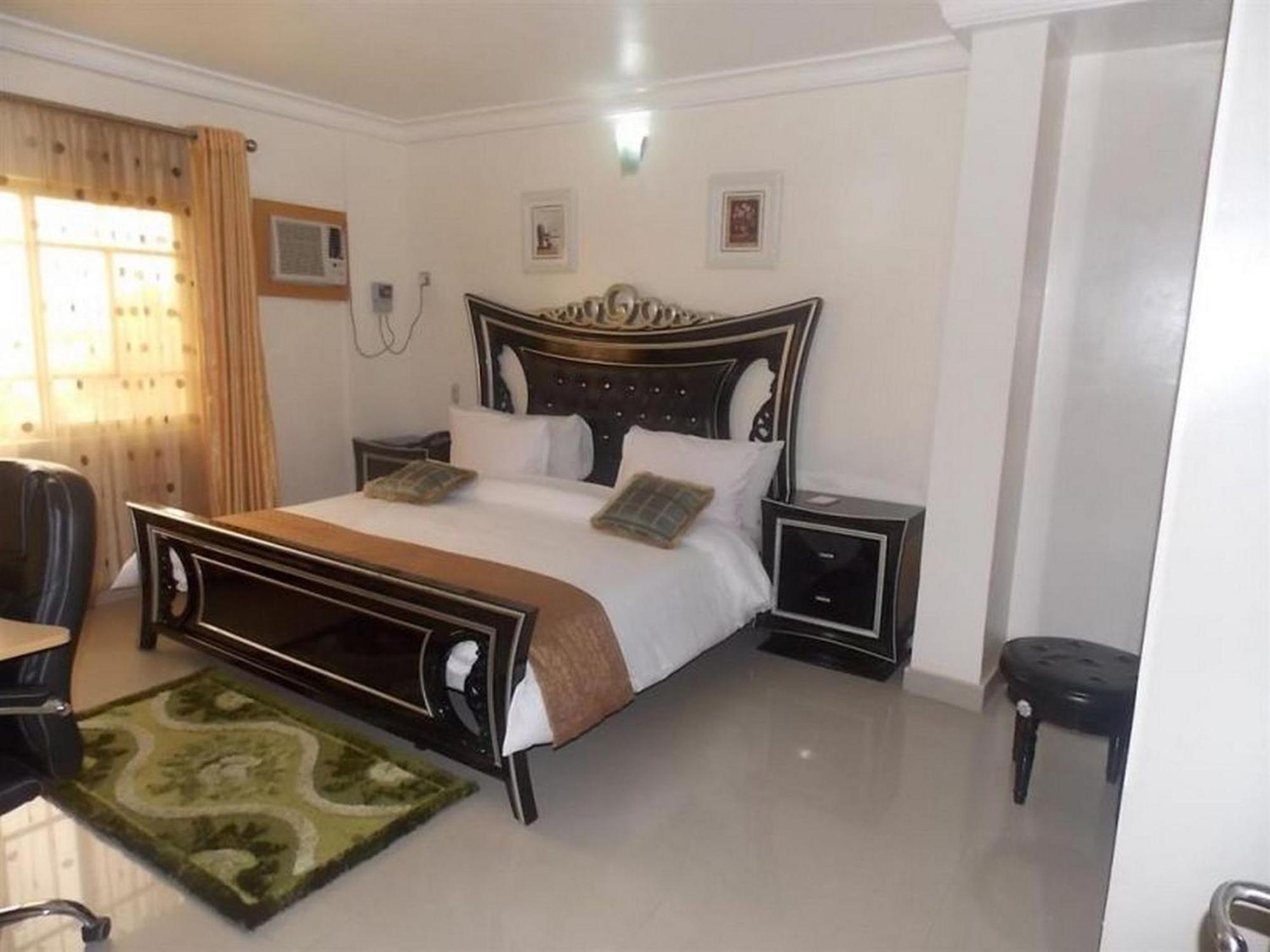 Room In Lodge - Ayalla Hotels And Suites أبوجا المظهر الخارجي الصورة